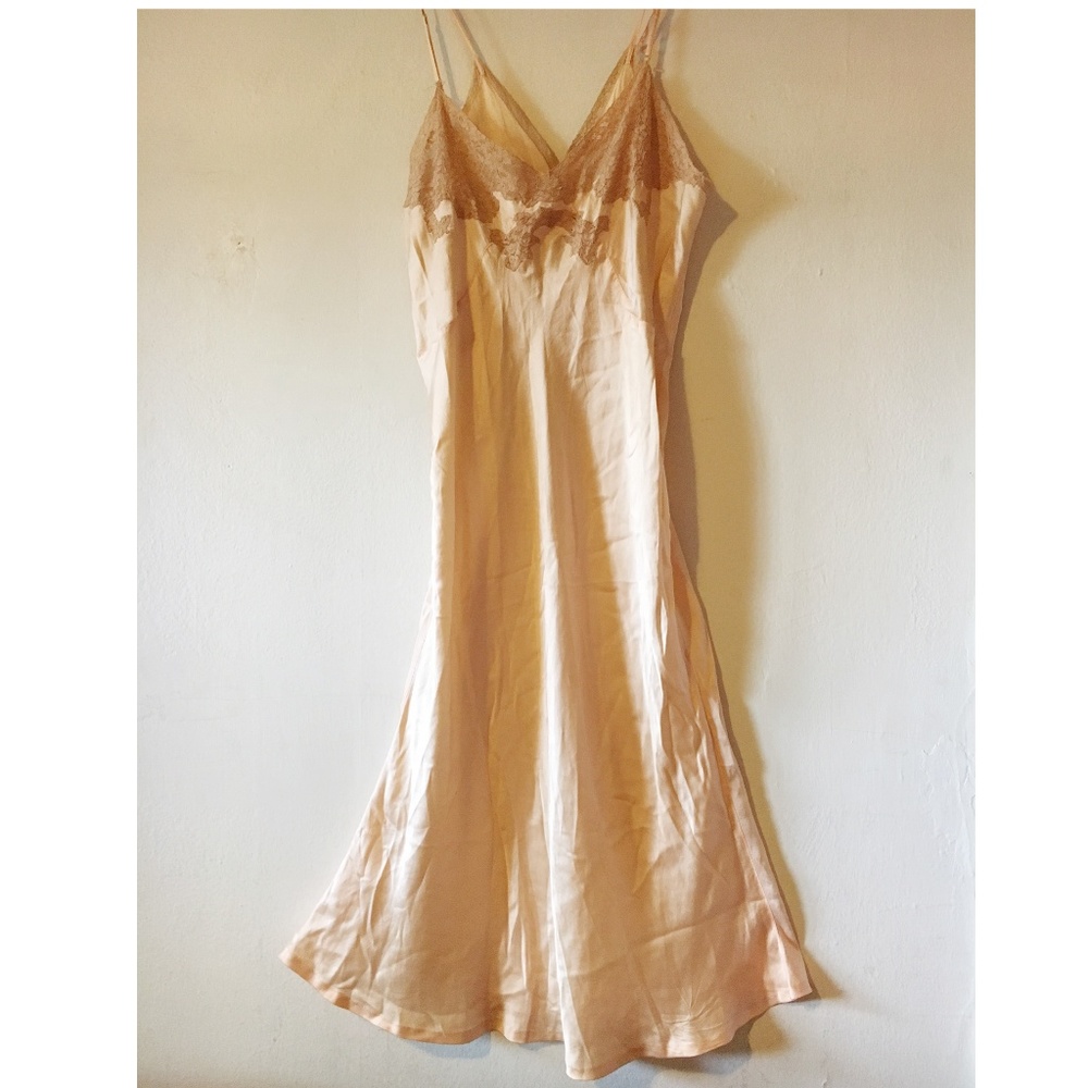 Vintage Slip